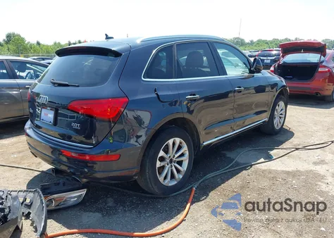 2016 Audi Q5 2.0T Premium z USA, uszkodzony, nr VIN WA1L2AFP3GA123808